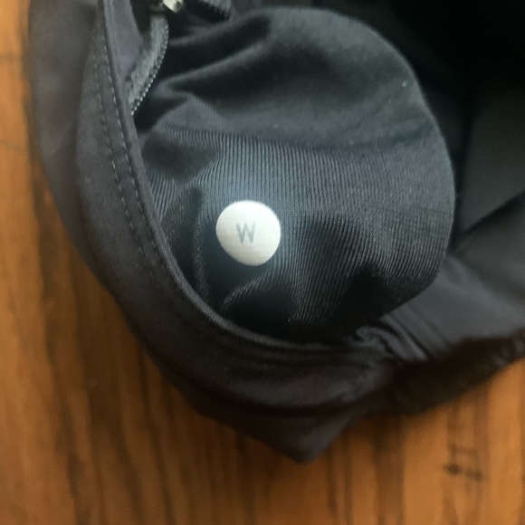 Men's Lululemon Pace Breaker Short - Picture 4 of 4